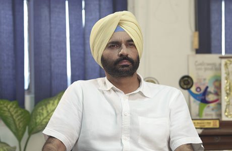 Mr. Manpreet Dhatt